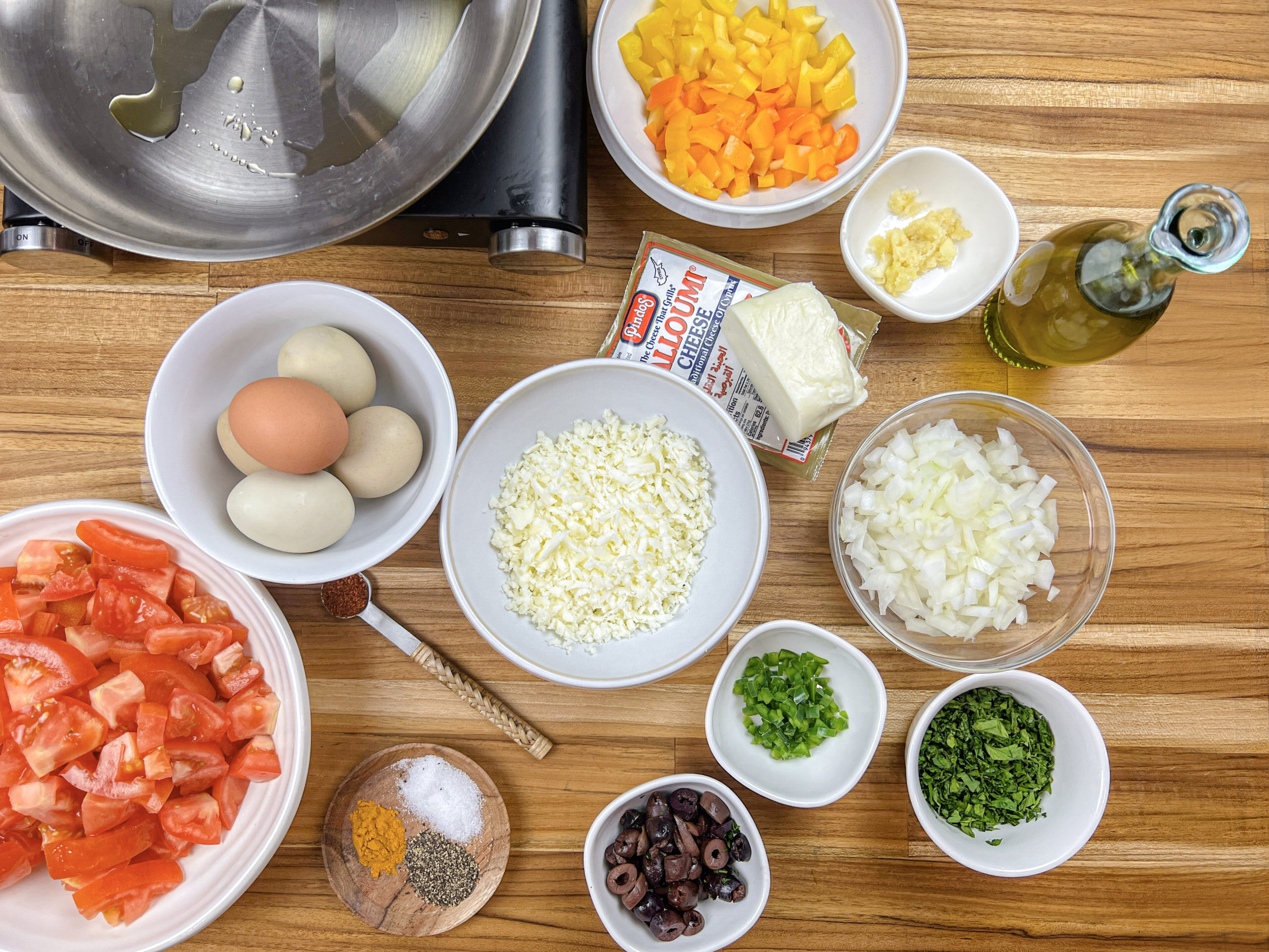 Ingredients for Easy Shakshuka with Halloumi cheese recipes 