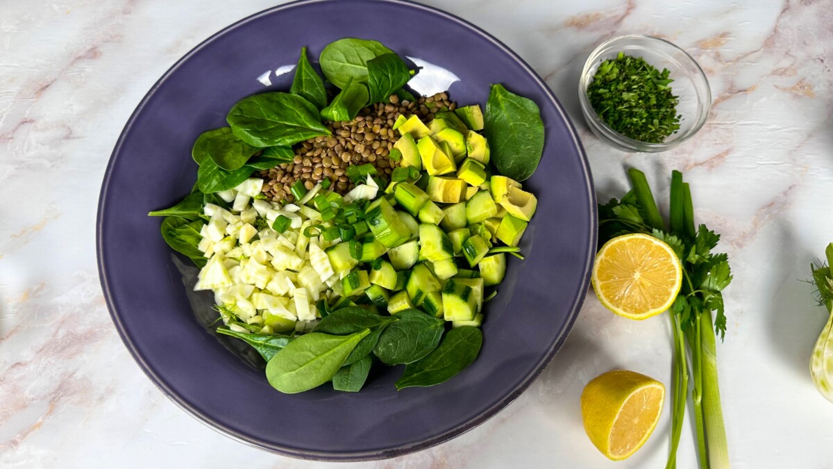 Baby Spinach and Lentil Salad