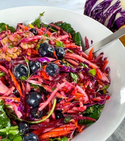 Vibrant Superfood Salad Bowl: A Nutrient-Packed Delight