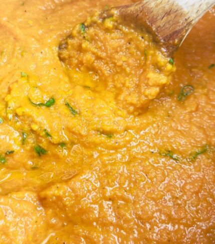Homemade roasted tomato sauce