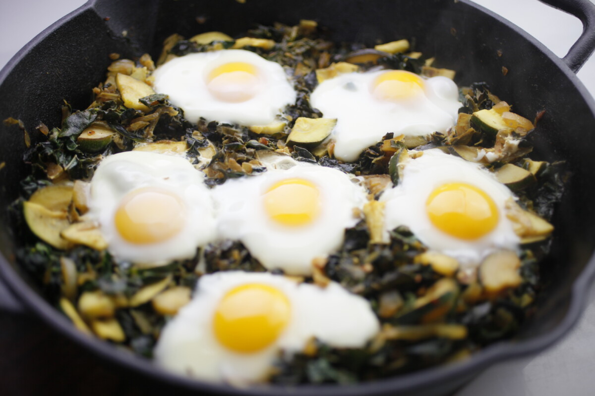 Covering and Cooking for Perfectly Runny Yolk