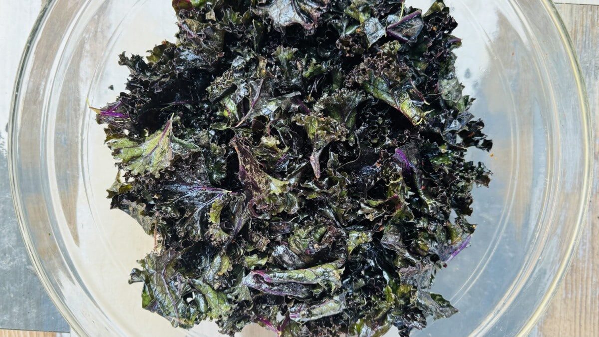 Tender Greens: Massaged Kale for Salad"