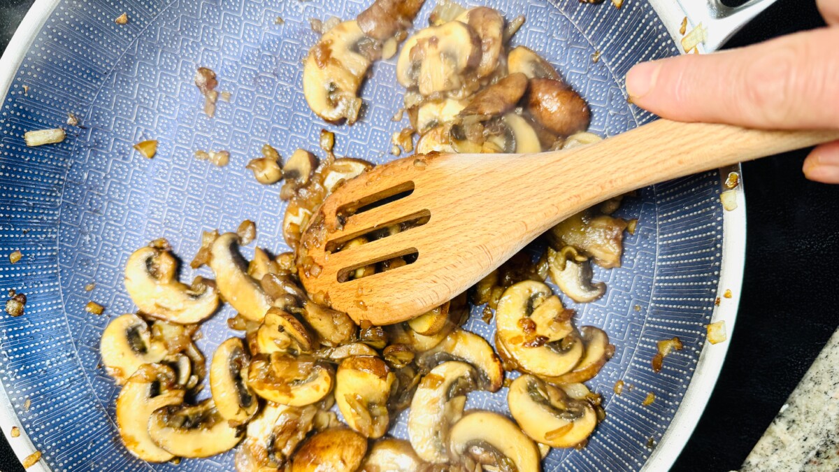 Sautéed Mushrooms: Rich and Ready